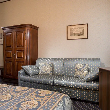 La Meridiana فندق 3*